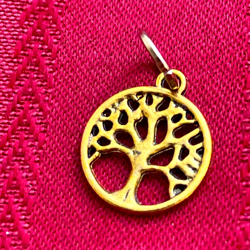 5/$10❤️❤️❤️NEW BRASS TREE OF LIFE CHARM PENDANT